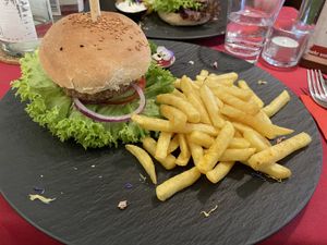 Beyond meat cheeseburger  at V-Bandits in Ludwigsburg