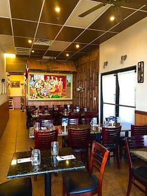 Indoor and outdoor seating at Yuma Thai Cuisine in Yuma