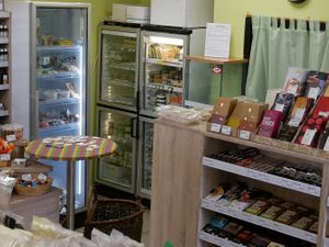 Lamač po úprave predajne at Vitaland in Lamac