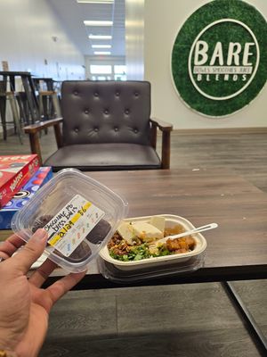 The food is good, great portion for the price 🙏🏾😍 and the mixed of flavors are delightful. Vegan doesn't mean boring. at Bare Blends in Albany