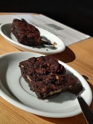 GF vegan brownies at The Ark in Northampton