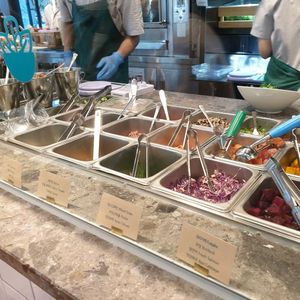 alot of options at Pig in the Garden - Yeongdeungpo in Seoul