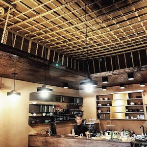 the bar at Macha-Macha in Berlin