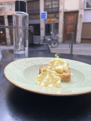Citrus cake   at Laska in Lyon