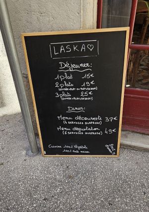  at Laska in Lyon