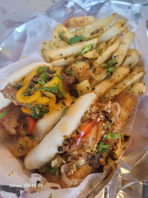 Cauliflower Bang and tofu katsu bao w/ unami fries at Mushi Ni in Atlanta