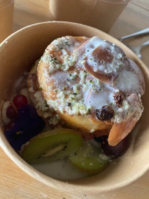 Apple pie pancake 🥞  at Mr. Stacks in Amsterdam