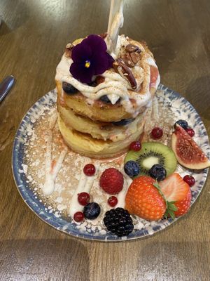 cinnamon stack (gf) at Mr. Stacks in Amsterdam