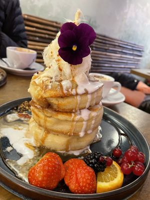 Apple  at Mr. Stacks in Amsterdam