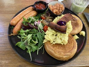 Vegan English breakfast: good, especially the sausages. The pancakes were a bit on the dry side. at Mr. Stacks in Amsterdam