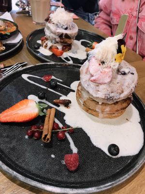 Cinnamon vegan pancakes  at Mr. Stacks in Amsterdam