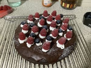 Vegane Sacher Torte 💚🌱 at Café Maria Theresia in Merano