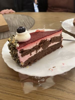 Torta ai lamponi  at Café Maria Theresia in Merano