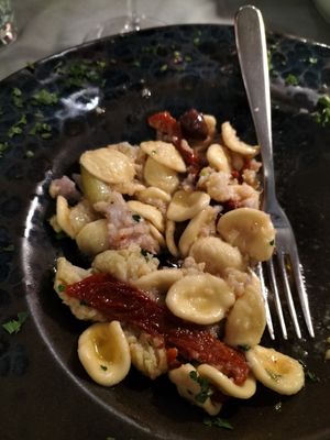 Orecchiette pasta with broccoli, taggiasche olives, sun-dried tomatoes at L'Escalier in Pecetto Torinese