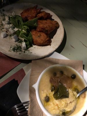 Fava and fried tomatoe  at Karma in Santorini