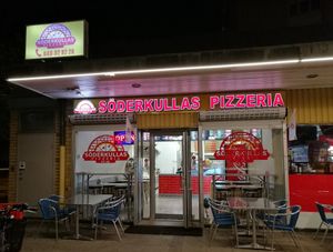 Front at Söderkulla Pizzeria in Malmo