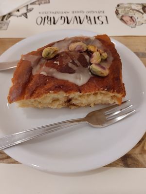 The cake that dissapointed us at Estravagario in Bologna