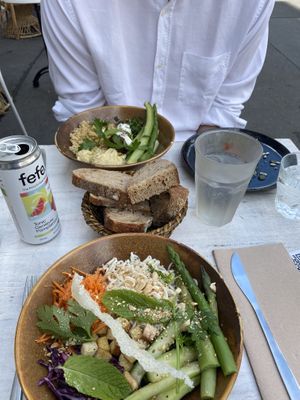 I had the bobun, my date had the nomad bowl ( i believe it’s called)   at Maison Nomade in Paris