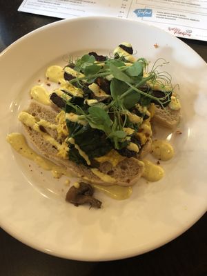 “Facon and Ekks” - tempeh facon with scrambles tofu and hollandaise sauce. Delicious! at Willi's Kitchen in Wellington