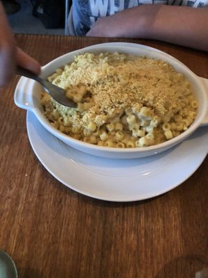 Mac and cheese vegan  at Pino's in Islington