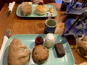   at eteaket in Edinburgh