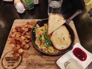 #Veganuary at Breakfast Republic - East Village in San Diego