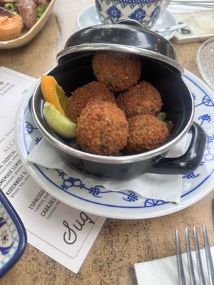 Greek spinach bitterballen  at Gusto-040 in Eindhoven