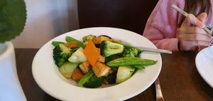Gluten free vegetables and tofu at Zen Buddha in North West London