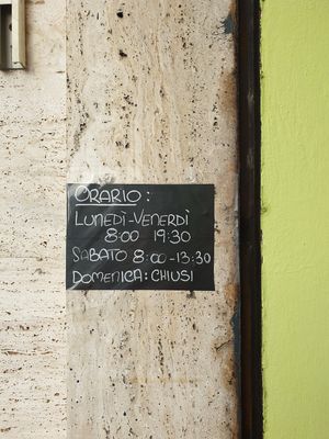 Orario at Verde Vegan in Livorno