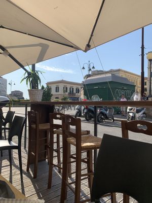 Terrace outside at Verde Vegan in Livorno