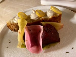 1st course with beets, focaccia, pesto and cashew cream. The pesto was really good and the focaccia as well. at Bonboon in Amsterdam