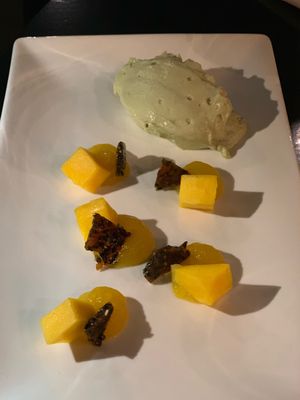 Matcha white chocolate with Mangagel  at Bonboon in Amsterdam