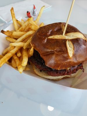 BBQ burger at Veggy Street in Henderson