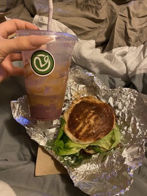 Mystery couple smoothie & chicken sandwich  at Veggy Street in Henderson