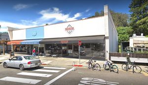 Front at Creekside Pizza & Taproom in San Anselmo