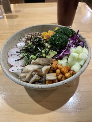 Vegan poke bowl and smoothiee  at Qura in Cusco