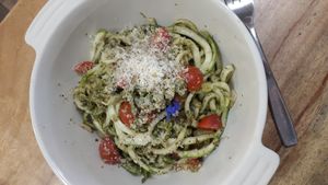 Zoodles - Zucchini spaghetti with pesto, cherry tomatoes, vegan cheese (brasilian nuts) at Qura in Cusco