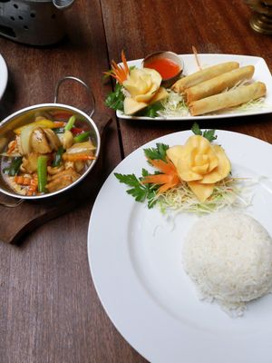 Vegetable spring rolls, tofu cashew nut stir fry and rice at Thai Boran in Derby