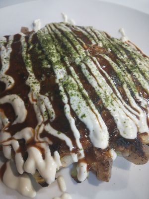 Vegan okonomiyake at Minato in Yokohama