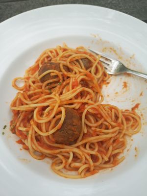 Impossible meatballs spaghetti at Privé - Chijmes in Central Singapore