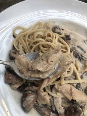 vegan linguine mushroom carbonara $18 (w huera “chicken” +$4) = $22 👍🏻👍🏻 at Privé - Chijmes in Central Singapore