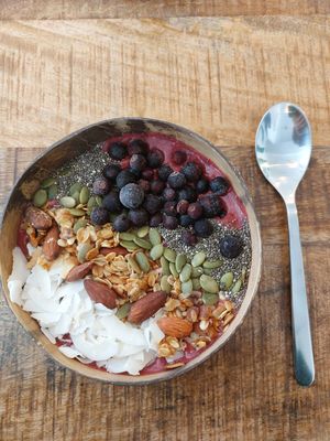 Açai bowl at The Urban Garden in Vilnius