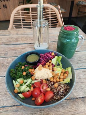Traditional buddha bowl and tokyo smoothie at The Urban Garden in Vilnius