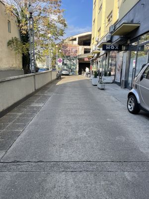 Located in a courtyard, well indicated   at Vegehop in Zagreb