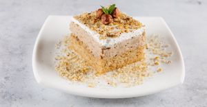 Chestnut cube

(flour 850, brown sugar, soy milk, aroma rum, herbal cream, cocoa, chestnut, hazelnuts)
 at Vegehop in Zagreb