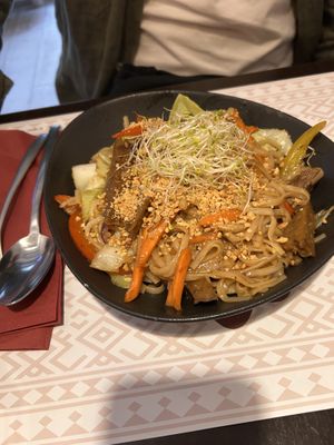 Pad thai  at Vegehop in Zagreb