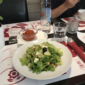 Greek salad at Vegehop in Zagreb