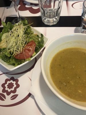 Soup and salad from the daily menu at Vegehop in Zagreb