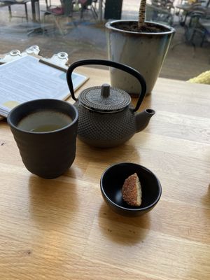Ginger lemongrass tea with vegan coconut macaroon at Lucas  in Utrecht