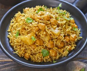 Chickpeas pulao at Simon's in Kampot